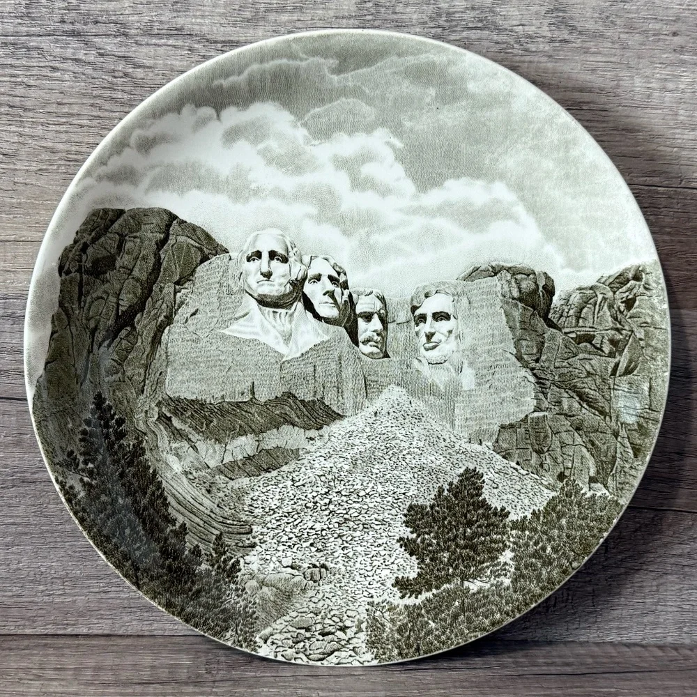 SUNSET SUPPLY CO Mt. Rushmore National Memorial Plate